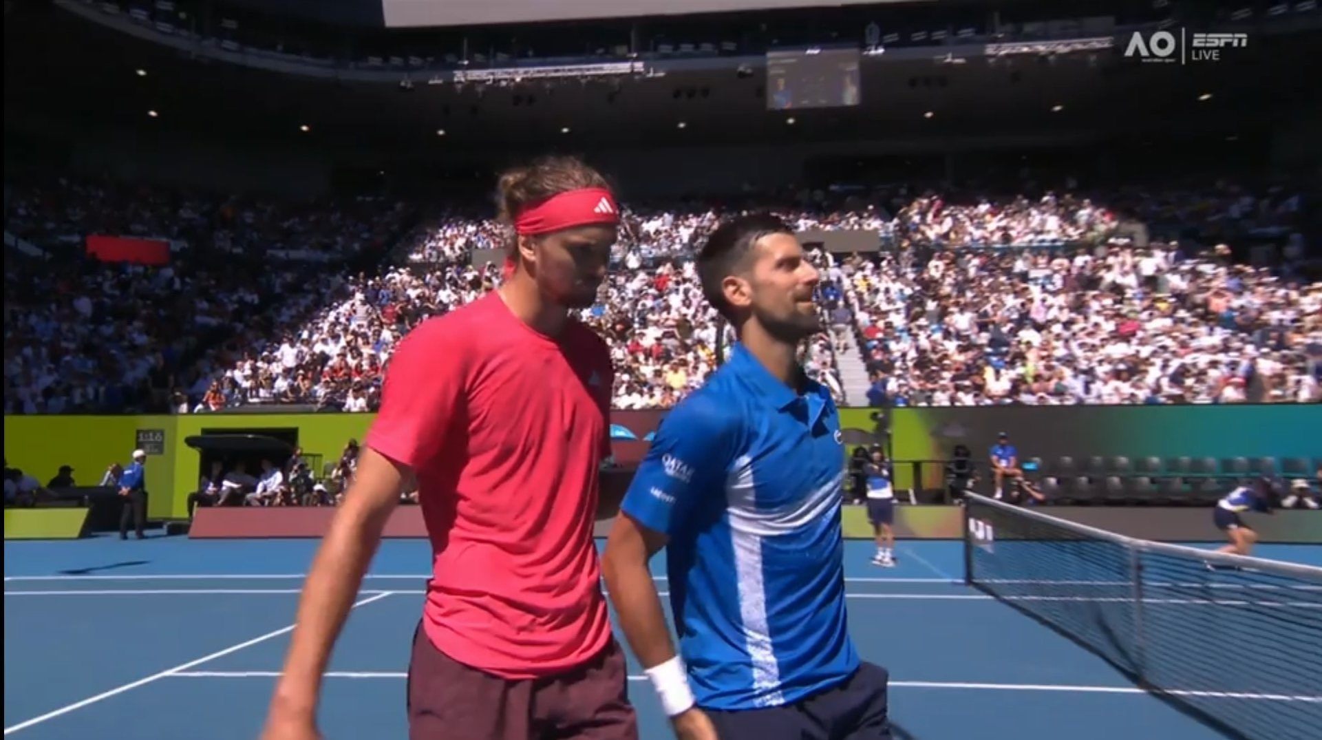 爱游戏官网-德约科维奇重返赛场，表现优异首场状态出色，日本队观众沸腾！-爱游戏官网